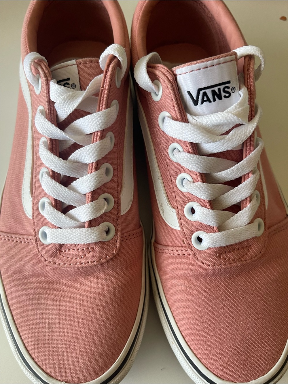 Vans Women's Dusty Rose Canvas Low-Top Sneakers